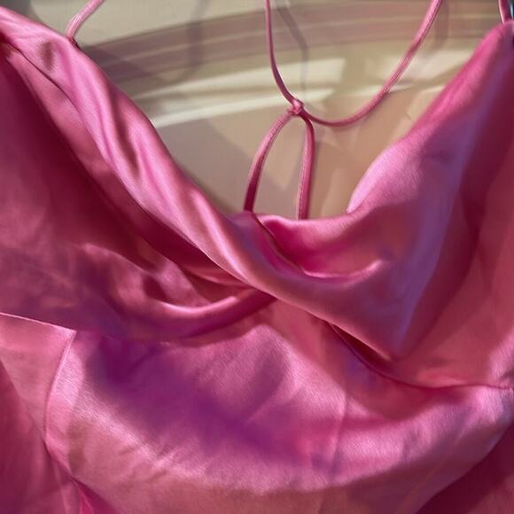 Top halter pink satin twisted bust area very flattering. - Picture 2 of 3